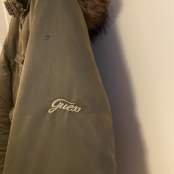GUESS Army Green Hooded Jacket with Faux Fur Trim Size : L - Picture 5 of 9